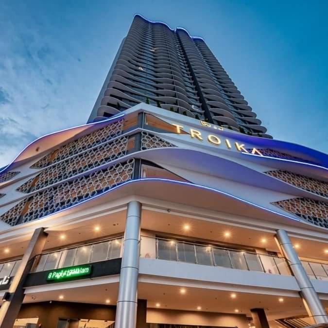 Triple D @ Troika Residence Kota Bharu Bagian luar foto