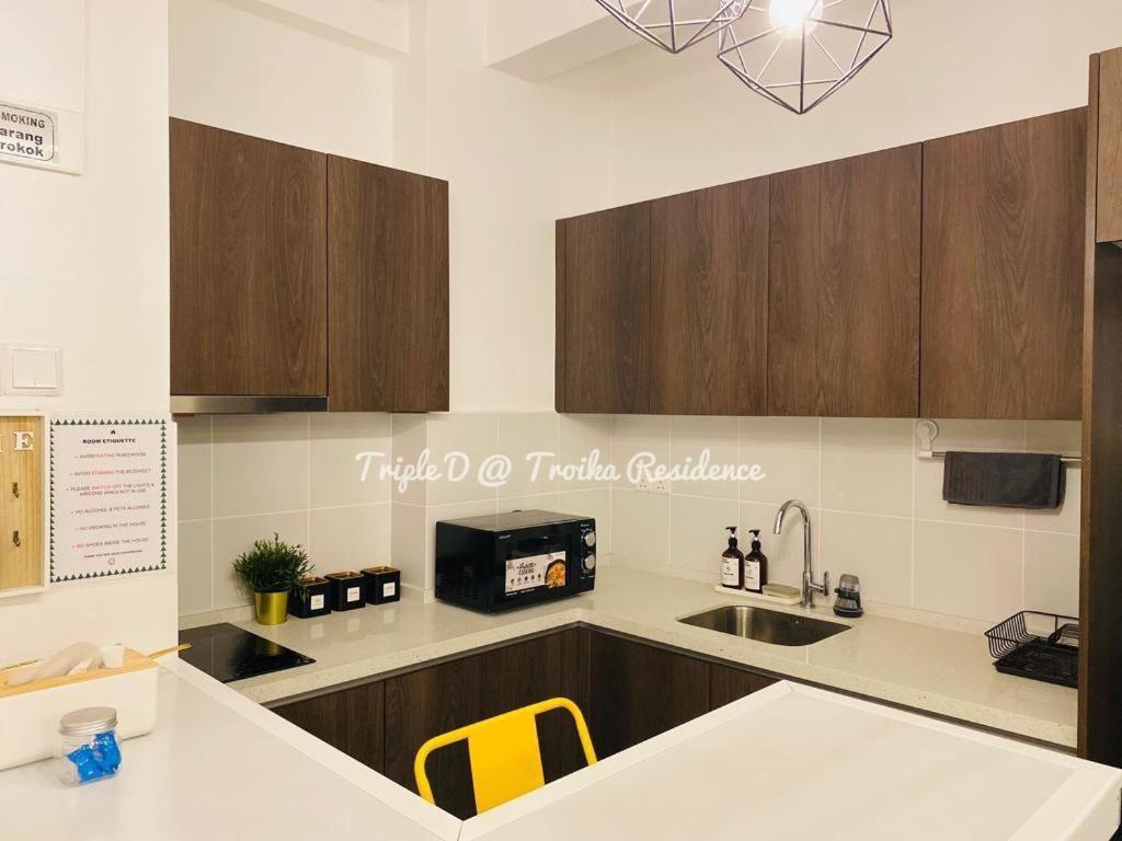 Triple D @ Troika Residence Kota Bharu Bagian luar foto
